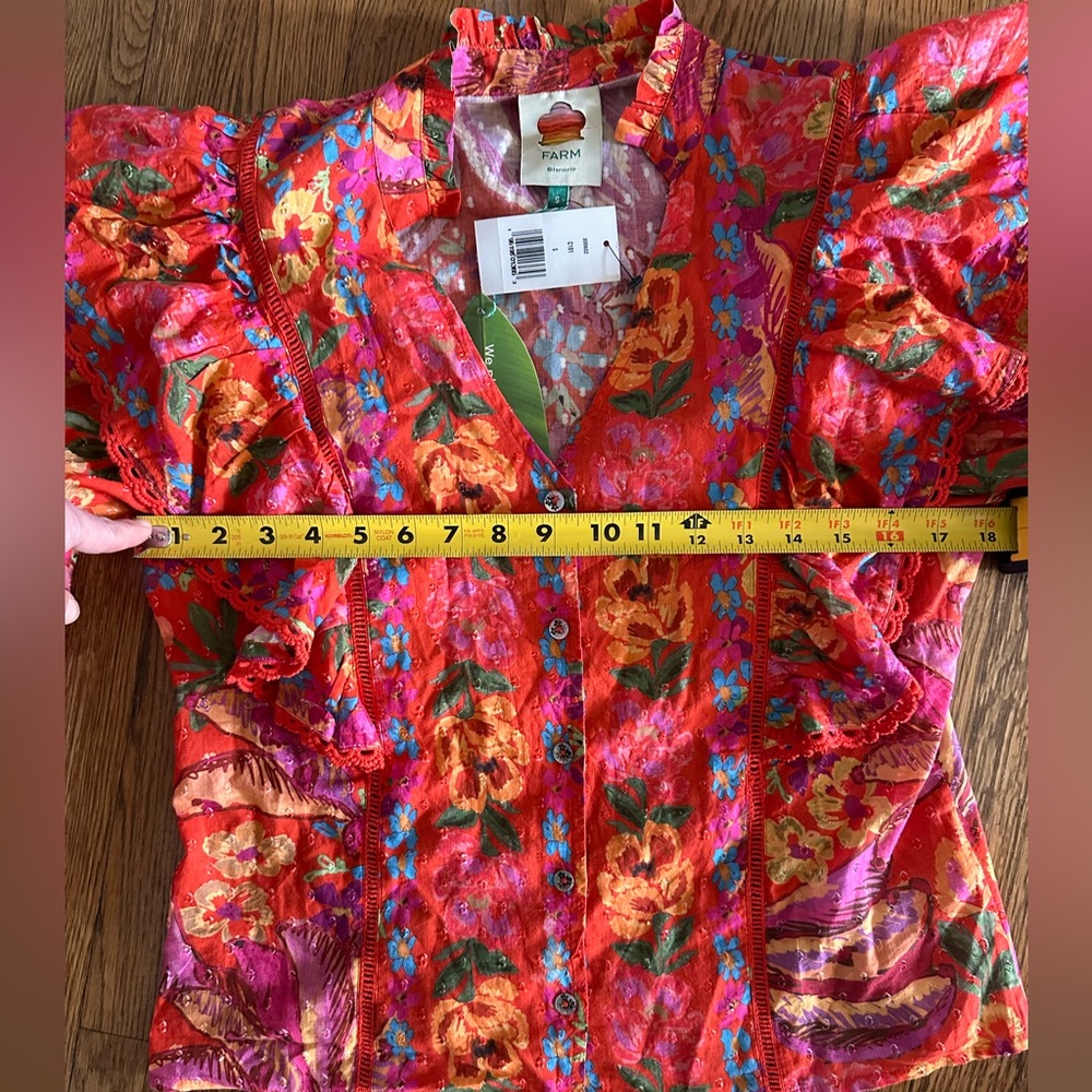 Farm Rio Red Spring Bananas Blouse NWT - Picture 7 of 11